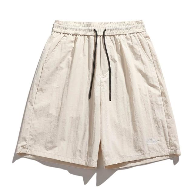 1、休閒短褲、褲裙