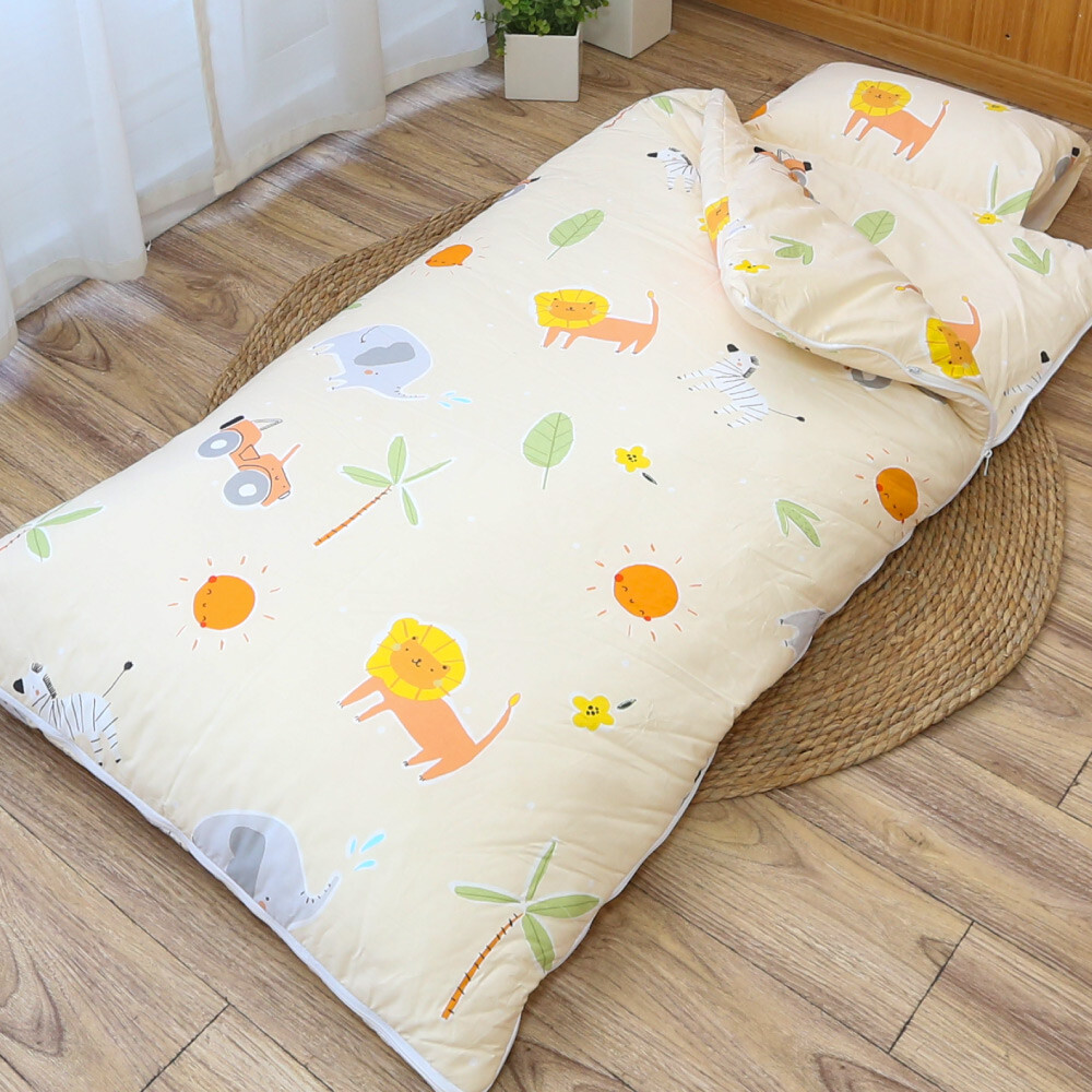 3、棉被（單人）、薄毛毯、一般睡袋、類似品等。