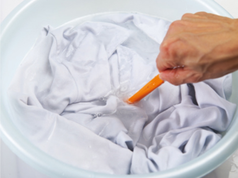 4、全件移染漂白（白亮光）處理